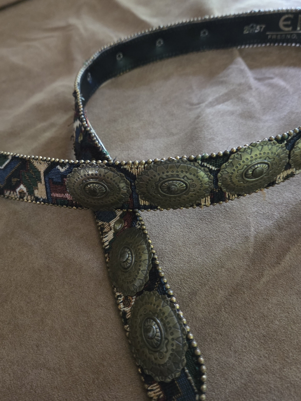 VINTAGE Tapastry Fabric With Medallion Accent Women's Belt - Green Multi